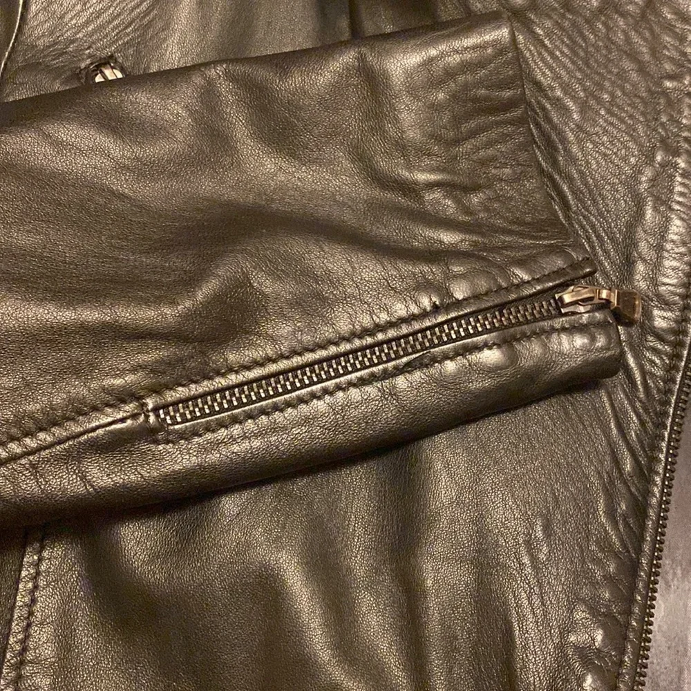 Italian Genuine Leather Jacket - Picture 6 of 9